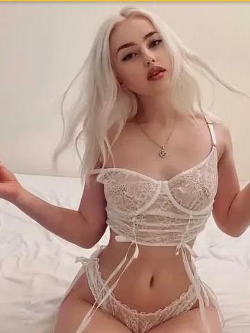 Полина